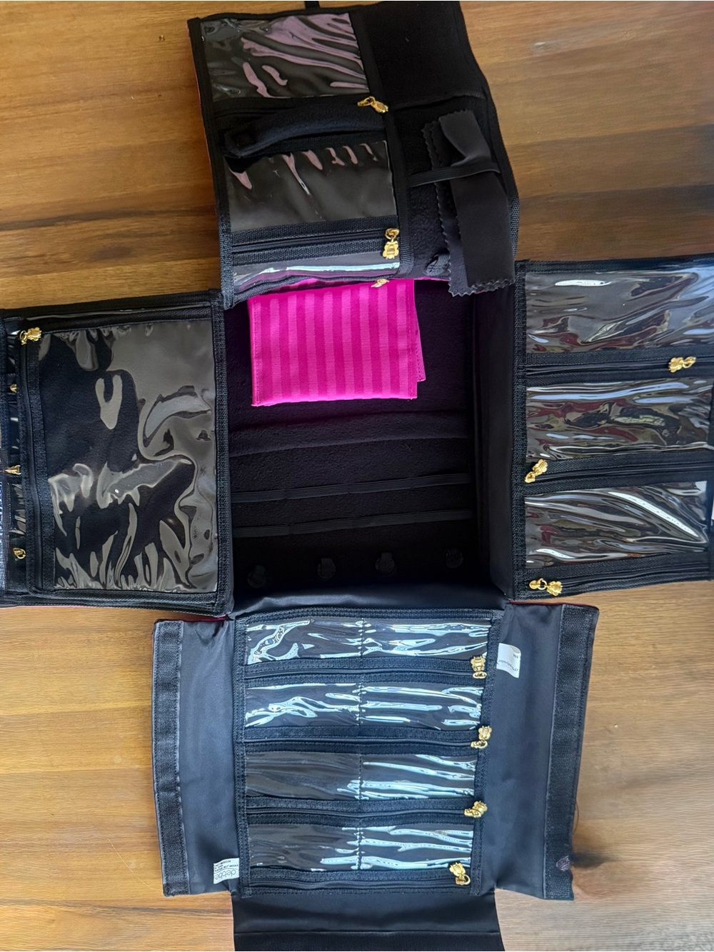 FLip'n'dazzle Pink + Black Travel Jewelry Organizer - Clear Zip Pockets + Folds